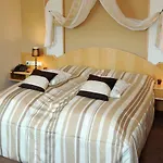 Hotel Restaurant Juwel 4*